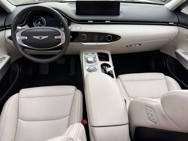 2023 Genesis GV70 2.5T