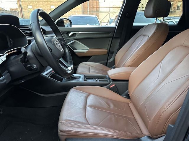 2022 Audi Q3 Premium quattro