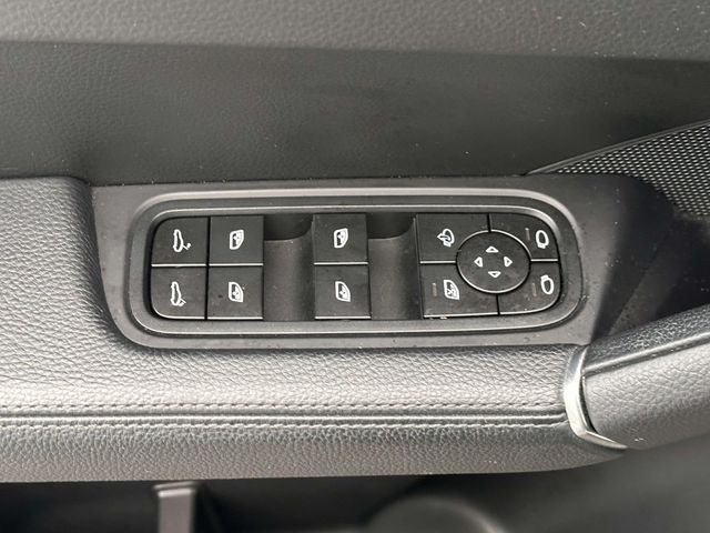 2023 Porsche Cayenne Base