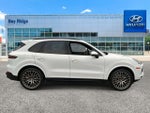 2023 Porsche Cayenne Base
