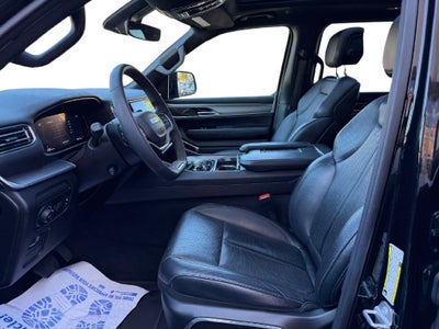 2023 Jeep Wagoneer Series II