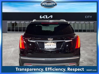 2022 Cadillac XT5 Premium Luxury