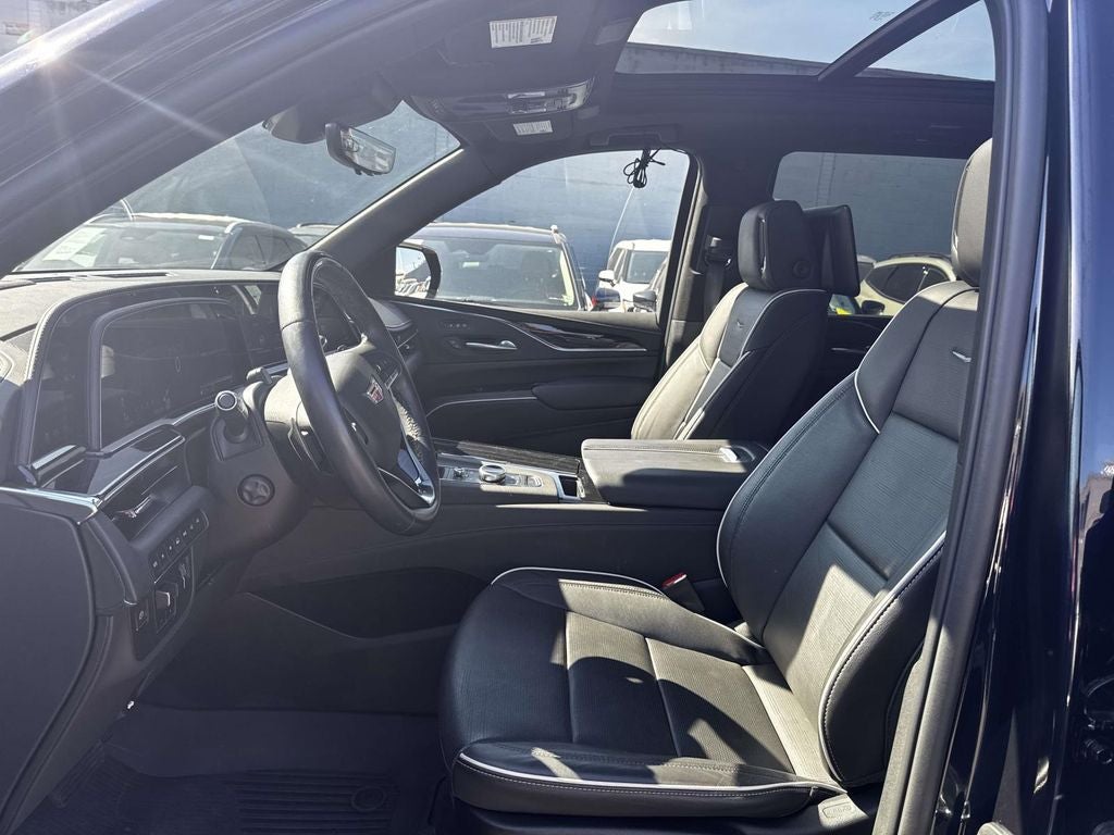 2024 Cadillac Escalade Sport