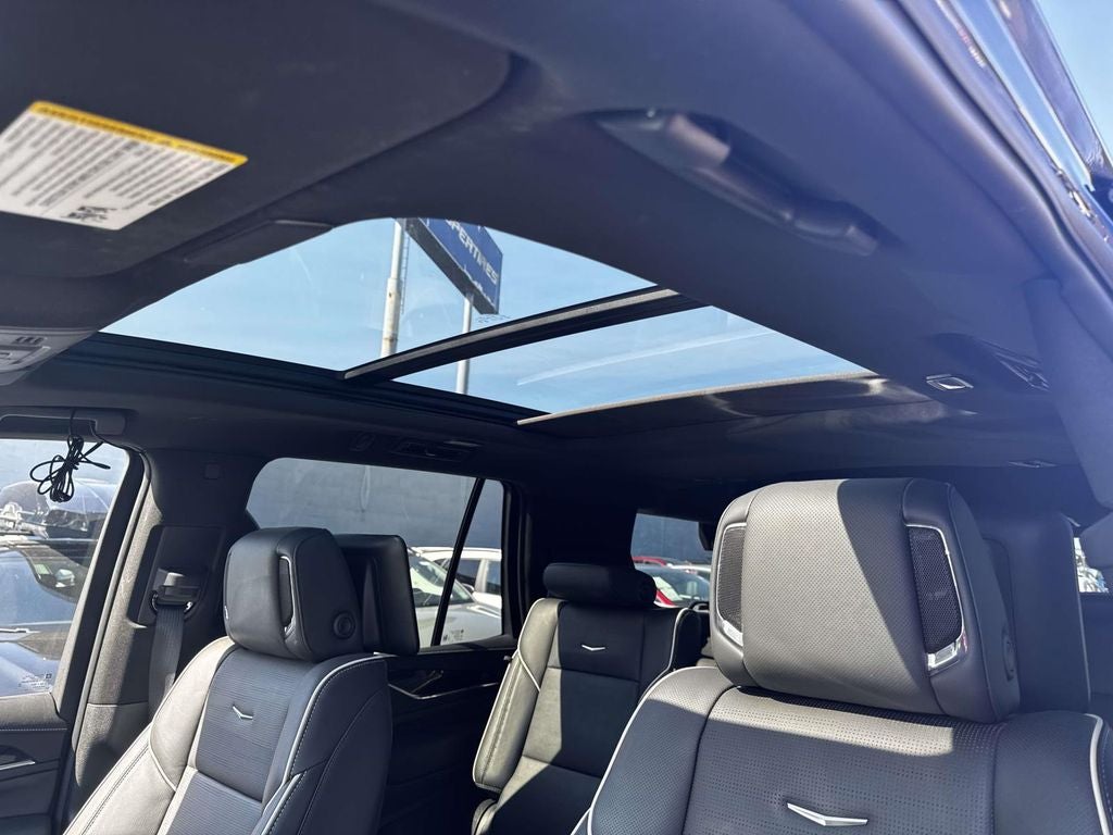 2024 Cadillac Escalade Sport