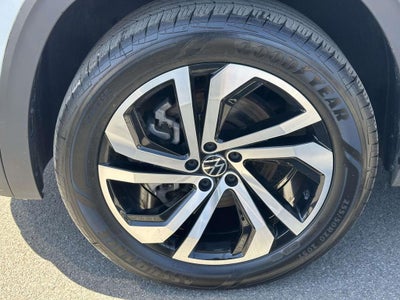 2022 Volkswagen Atlas SEL