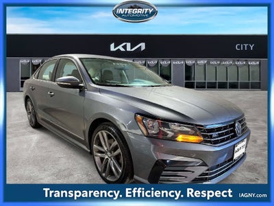 2016 Volkswagen Passat 1.8T R-Line