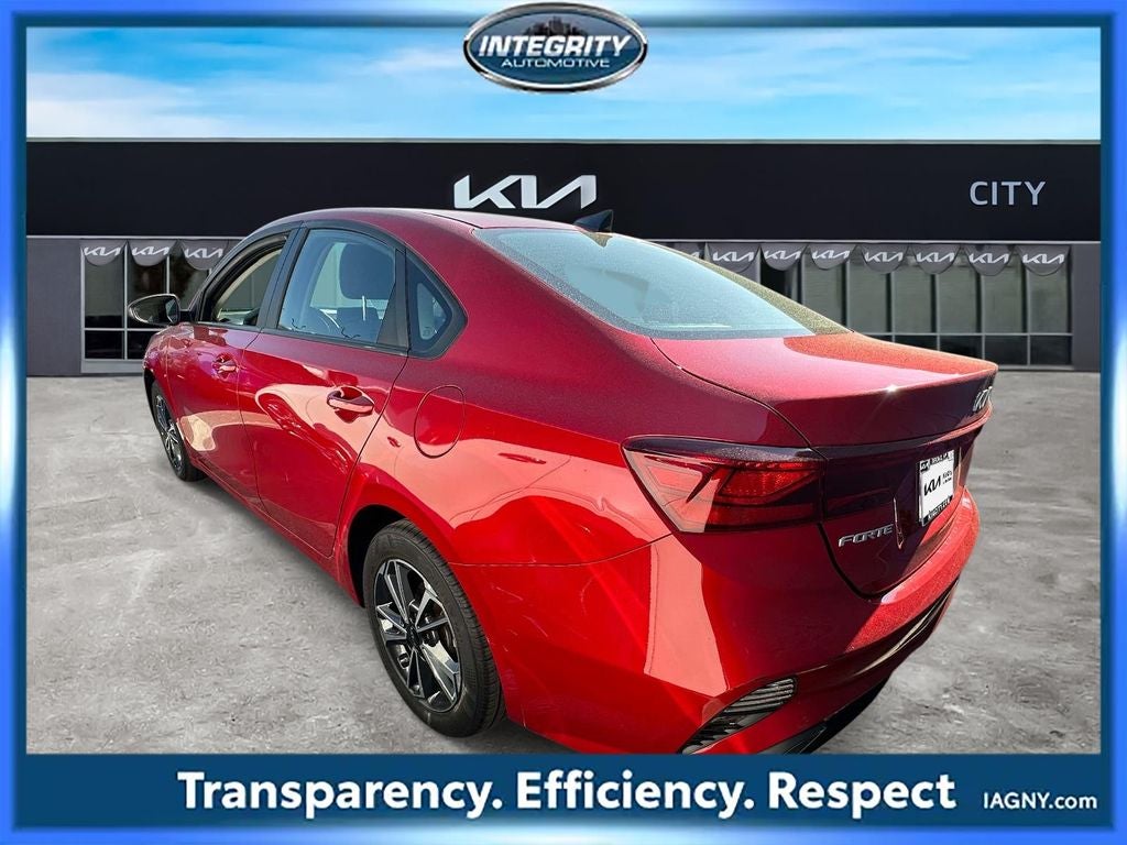 2023 Kia Forte LXS