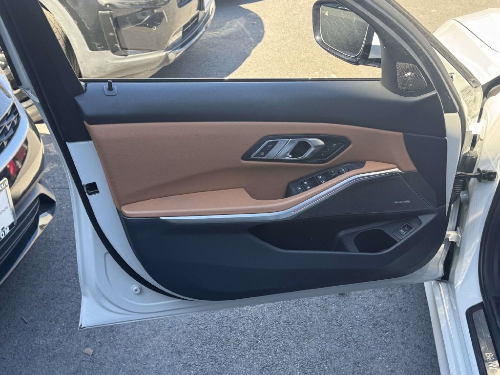 2023 BMW 3 Series 330i
