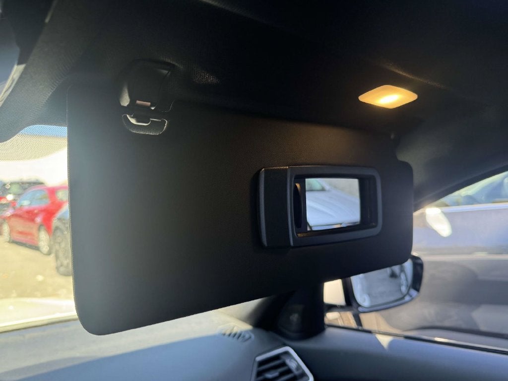 2023 BMW 3 Series 330i