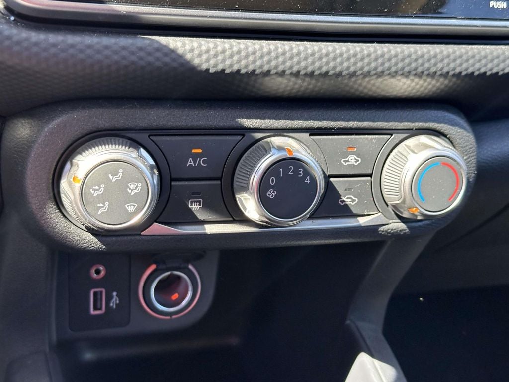 2024 Nissan Kicks S