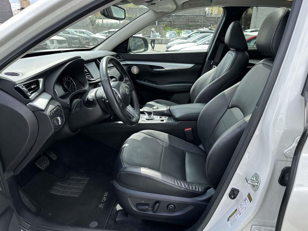 2022 INFINITI QX50 ESSENTIAL