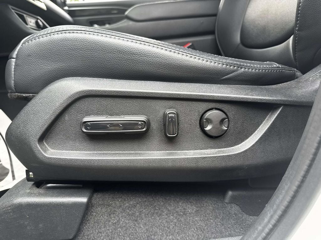 2023 Honda Pilot EX-L 8 Passenger