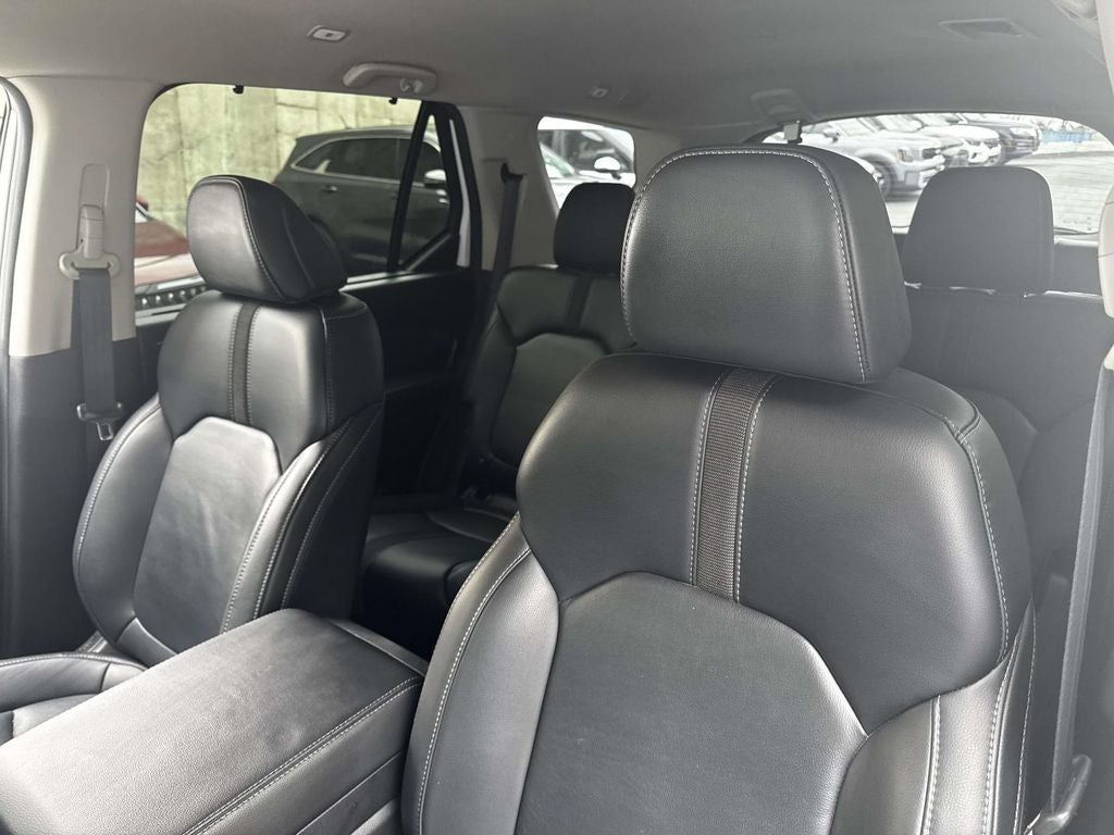2023 Honda Pilot EX-L 8 Passenger