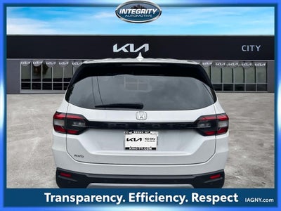 2023 Honda Pilot EX-L 8 Passenger
