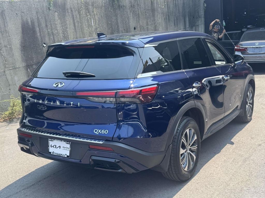 2025 INFINITI QX60 PURE
