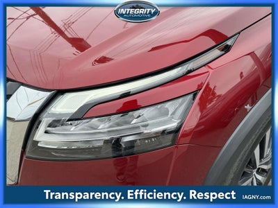 2022 Nissan Pathfinder Platinum