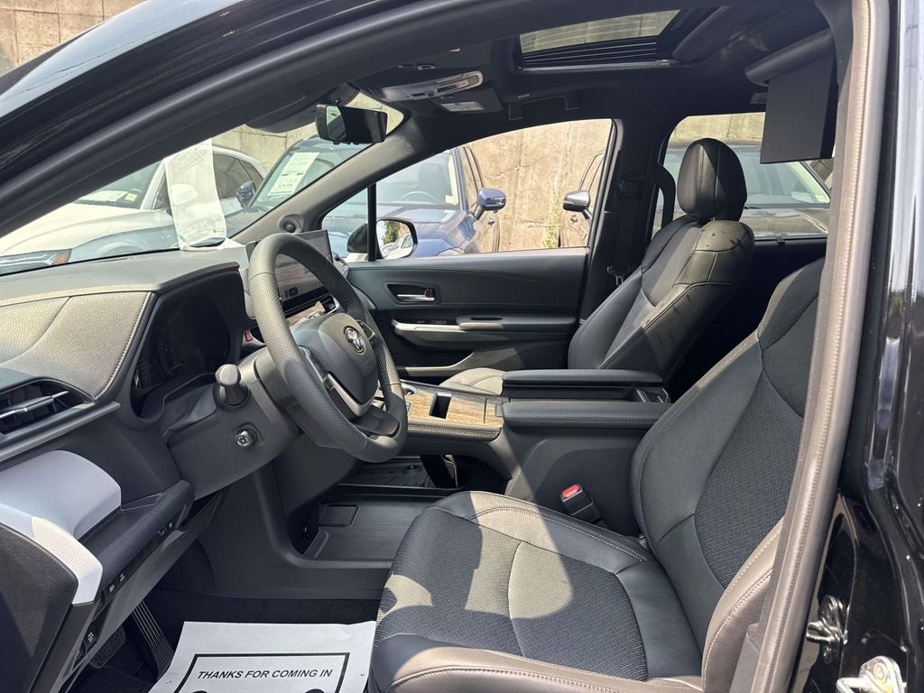 2026 Toyota Sienna Limited 7 Passenger