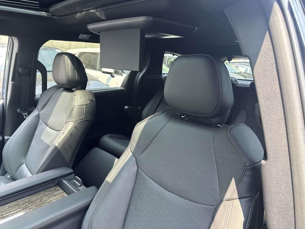 2026 Toyota Sienna Limited 7 Passenger