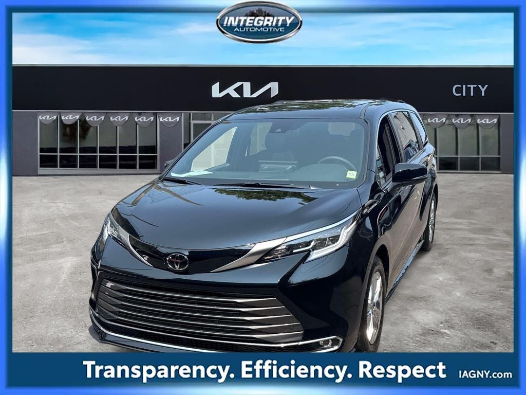 2026 Toyota Sienna Limited 7 Passenger