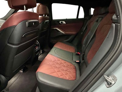 2024 BMW X6 M60i