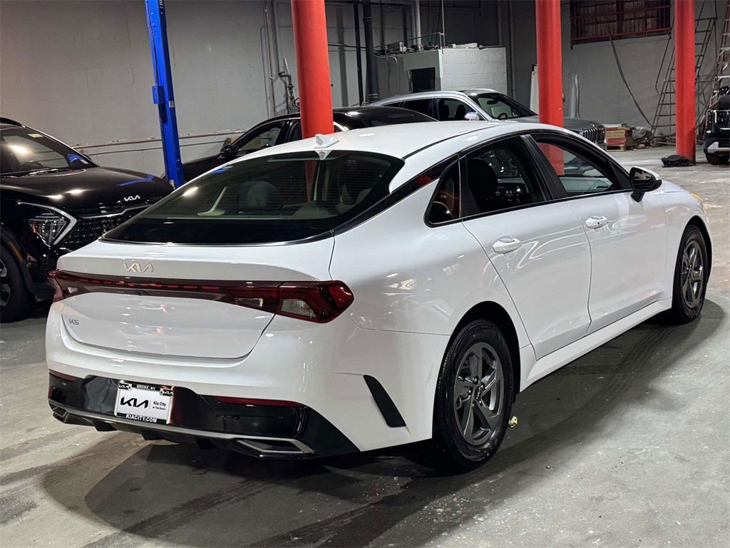 2023 Kia K5 LXS