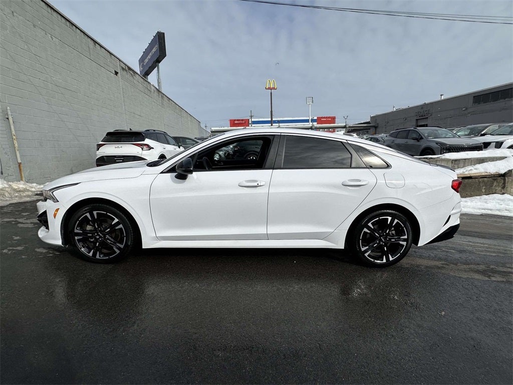 2024 Kia K5 GT-Line