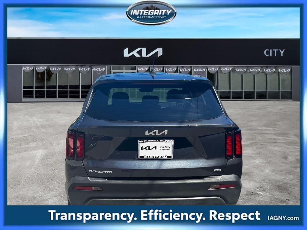 2023 Kia Sorento LX