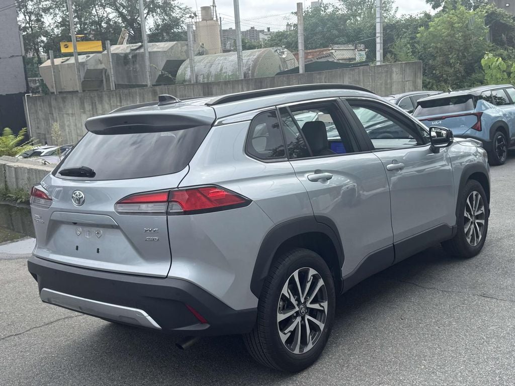 2025 Toyota Corolla Cross XLE