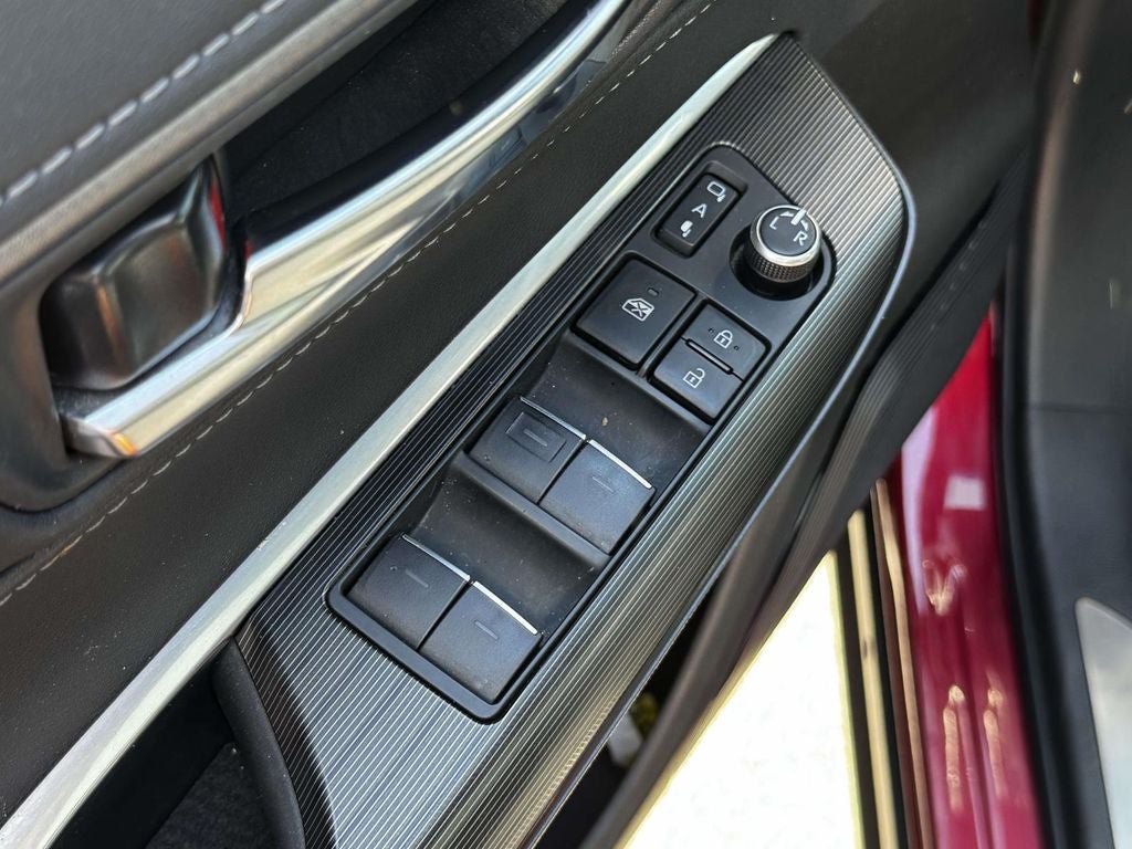 2023 Toyota Venza Nightshade