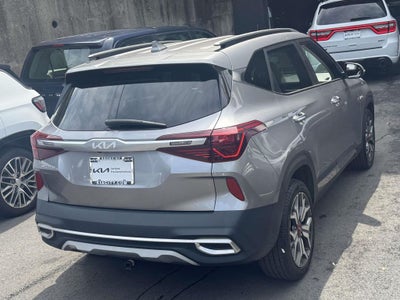 2022 Kia Seltos SX