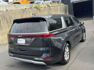 2022 Kia Carnival LX