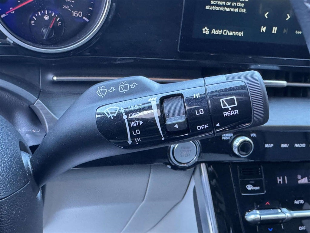 2024 Kia Carnival EX