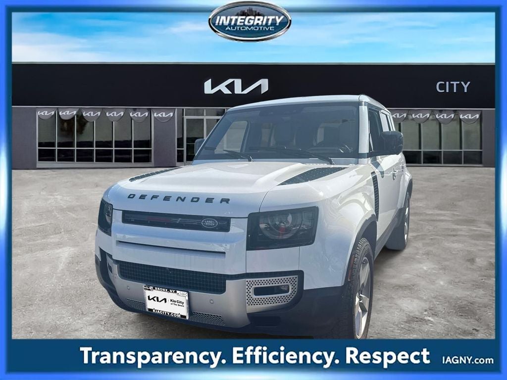 2023 Land Rover Defender 110 SE
