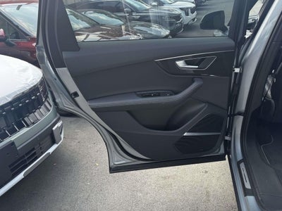 2025 Audi Q7 55 Premium Plus quattro