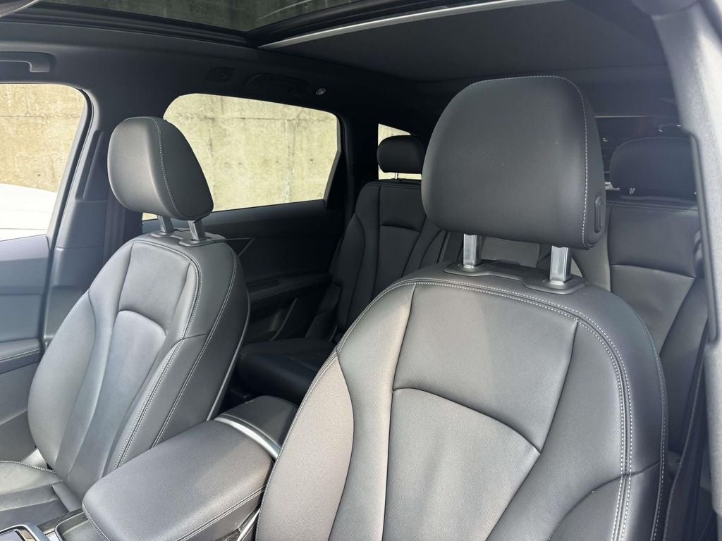 2025 Audi Q7 55 Premium Plus quattro