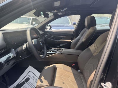 2025 BMW 5 Series 530i xDrive