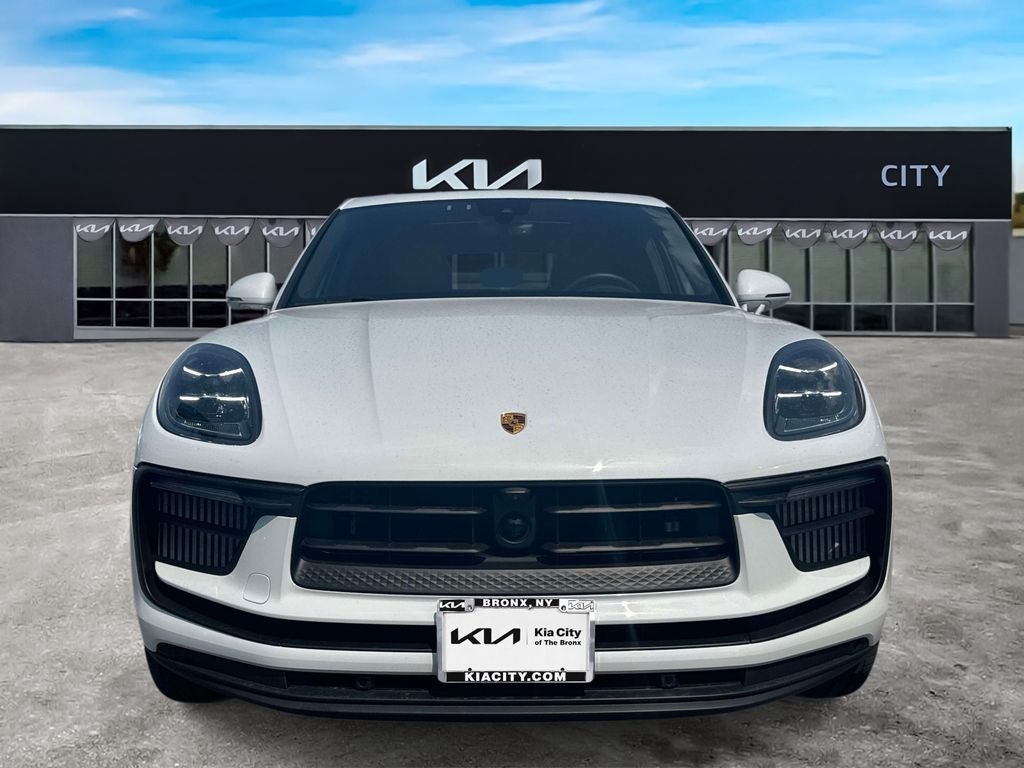 2025 Porsche Macan S
