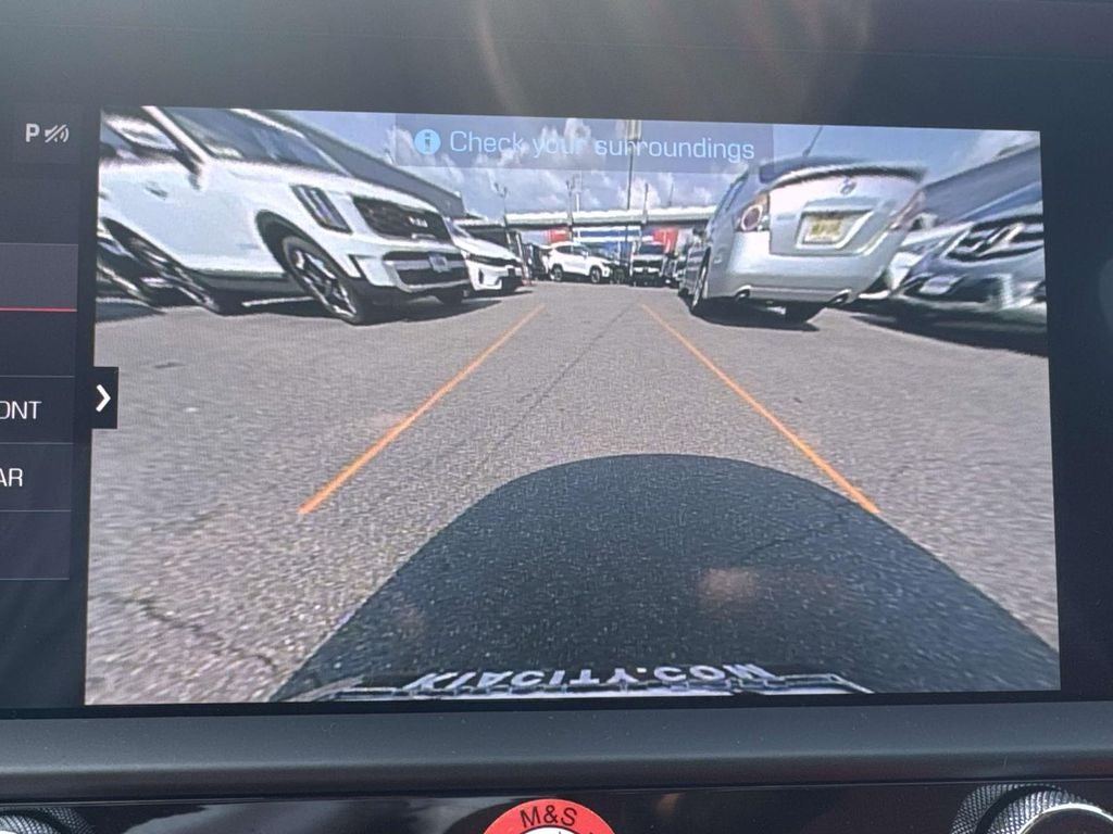 2025 Porsche Macan S