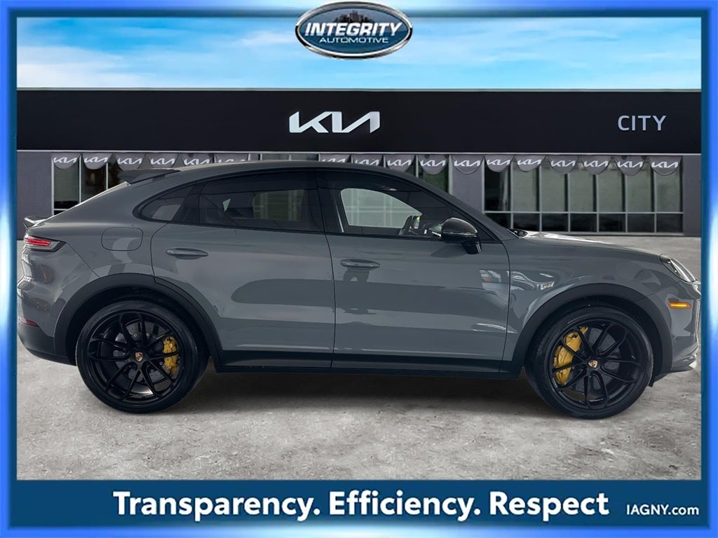 2025 Porsche Cayenne Coupe Turbo GT