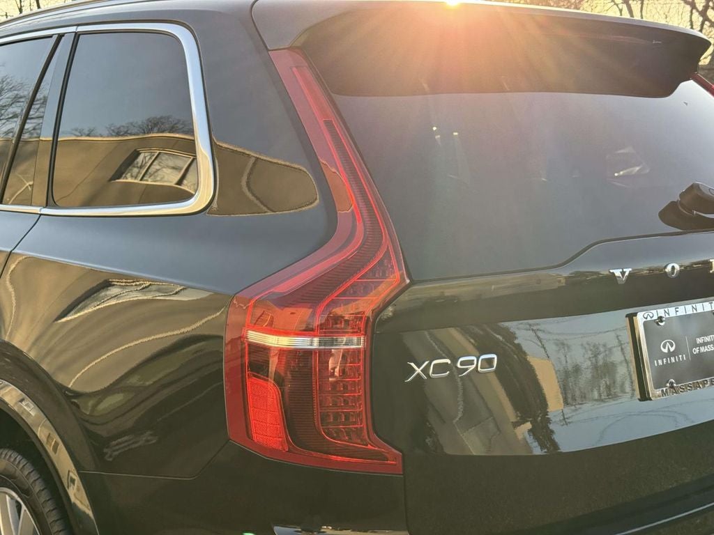 2023 Volvo XC90 B6 Plus 6-Seater