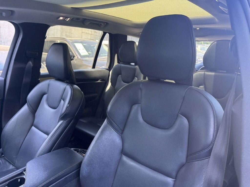 2019 Volvo XC90 T5 Momentum