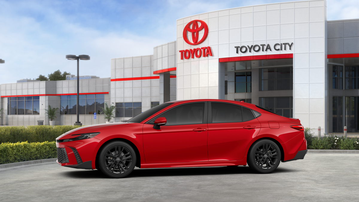 2026 Toyota Camry SE AWD