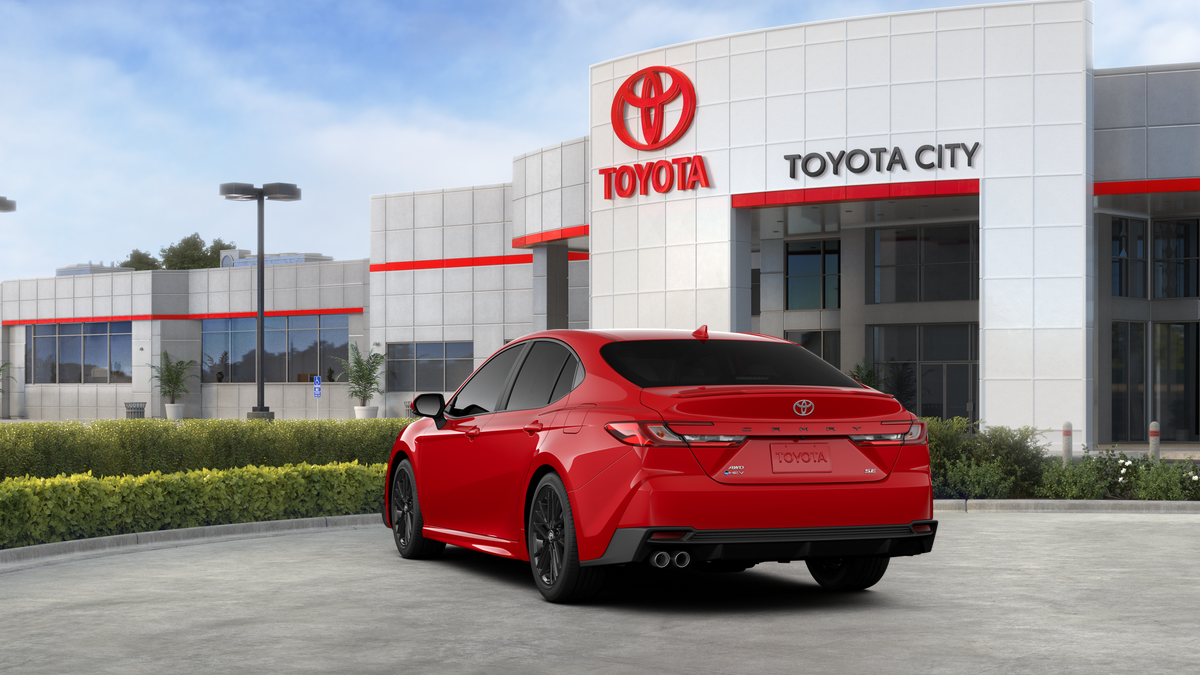 2026 Toyota Camry SE AWD