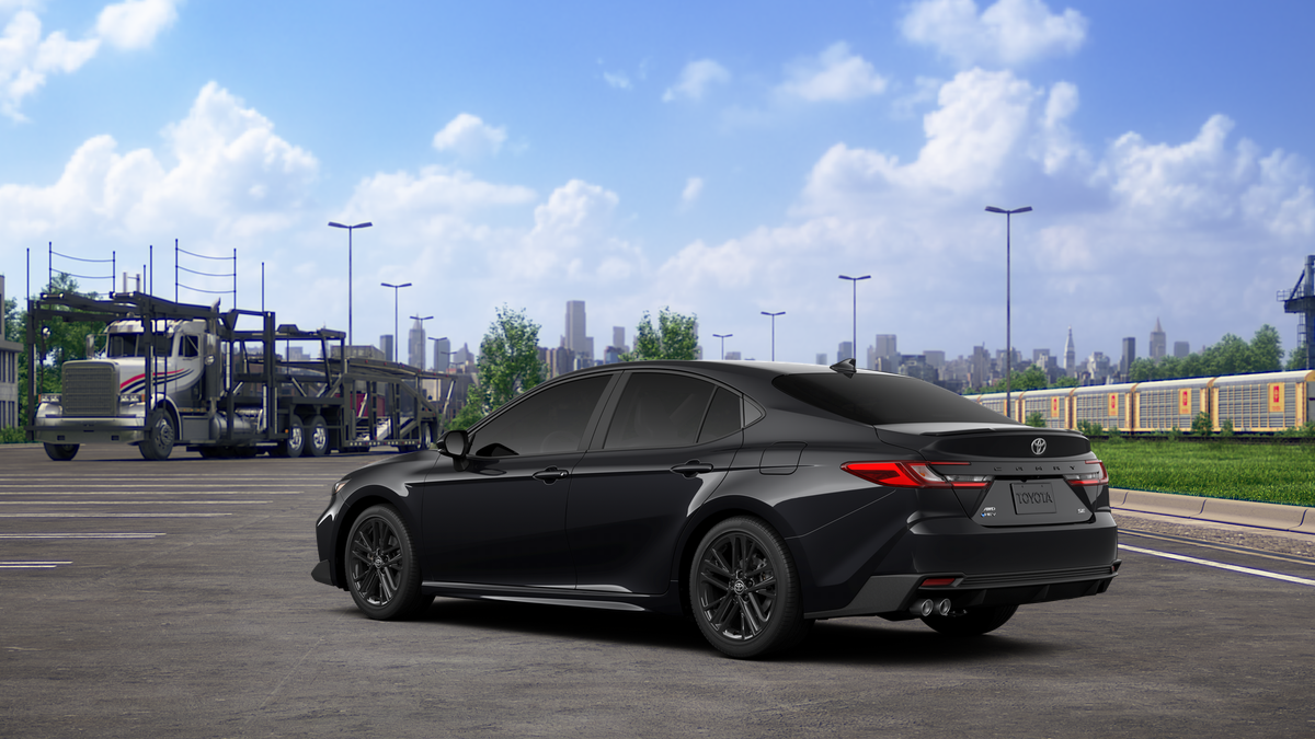2026 Toyota Camry SE AWD