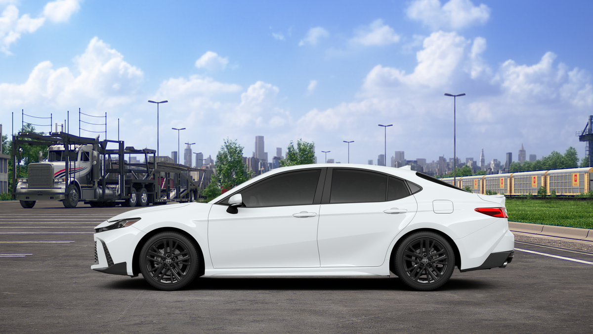 2026 Toyota Camry SE AWD