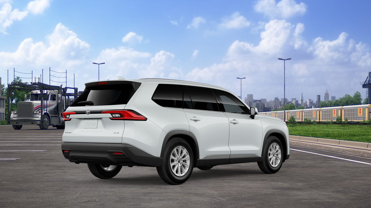 2026 Toyota Grand Highlander Hybrid XLE