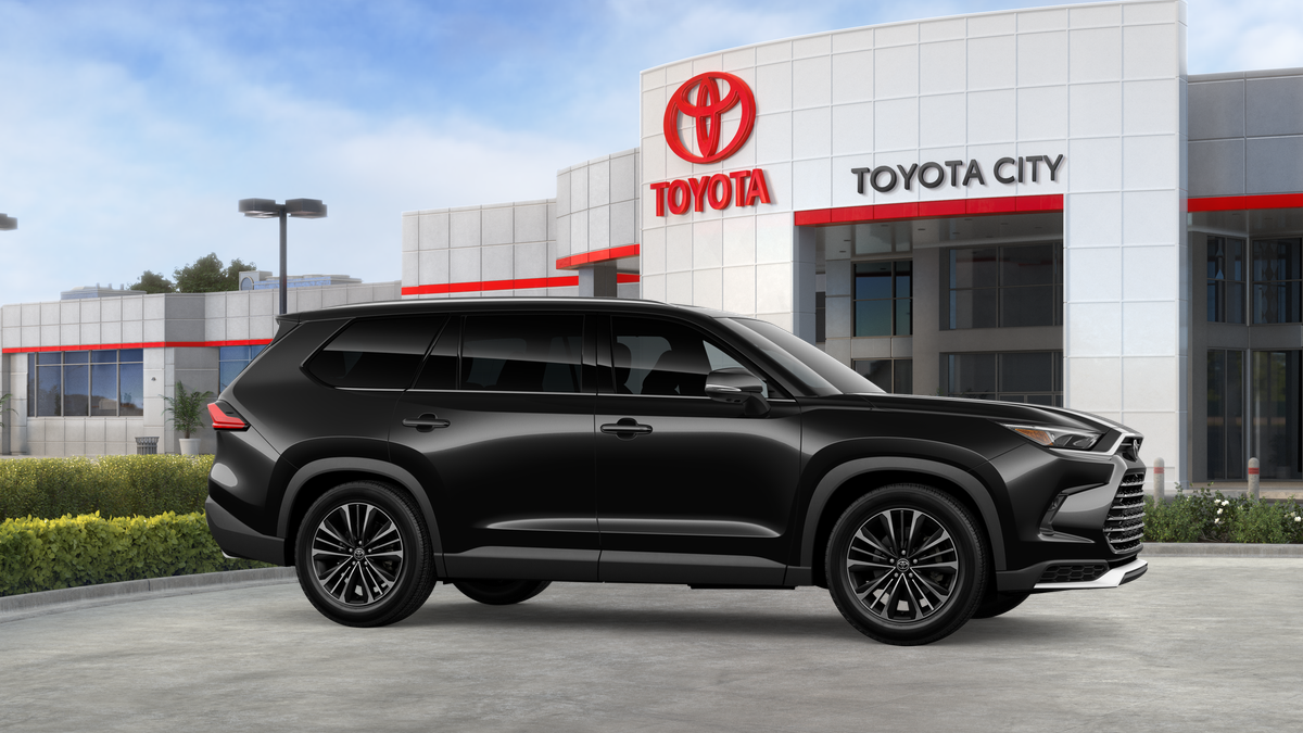 2026 Toyota Grand Highlander Hybrid MAX Platinum