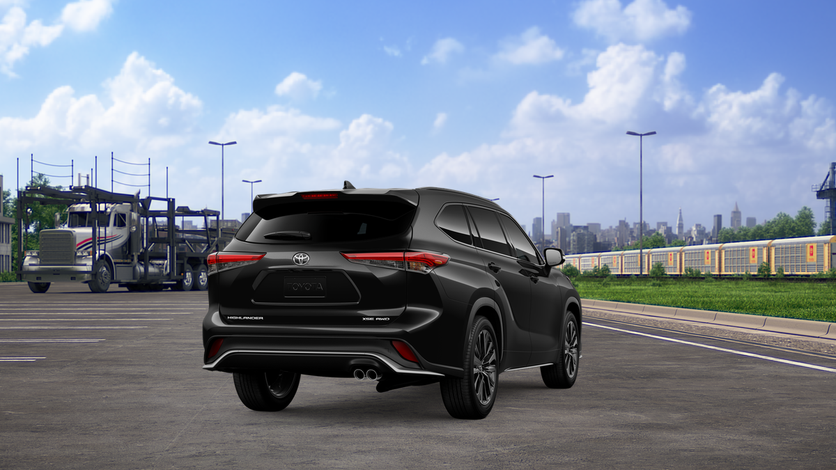 2026 Toyota Highlander XSE