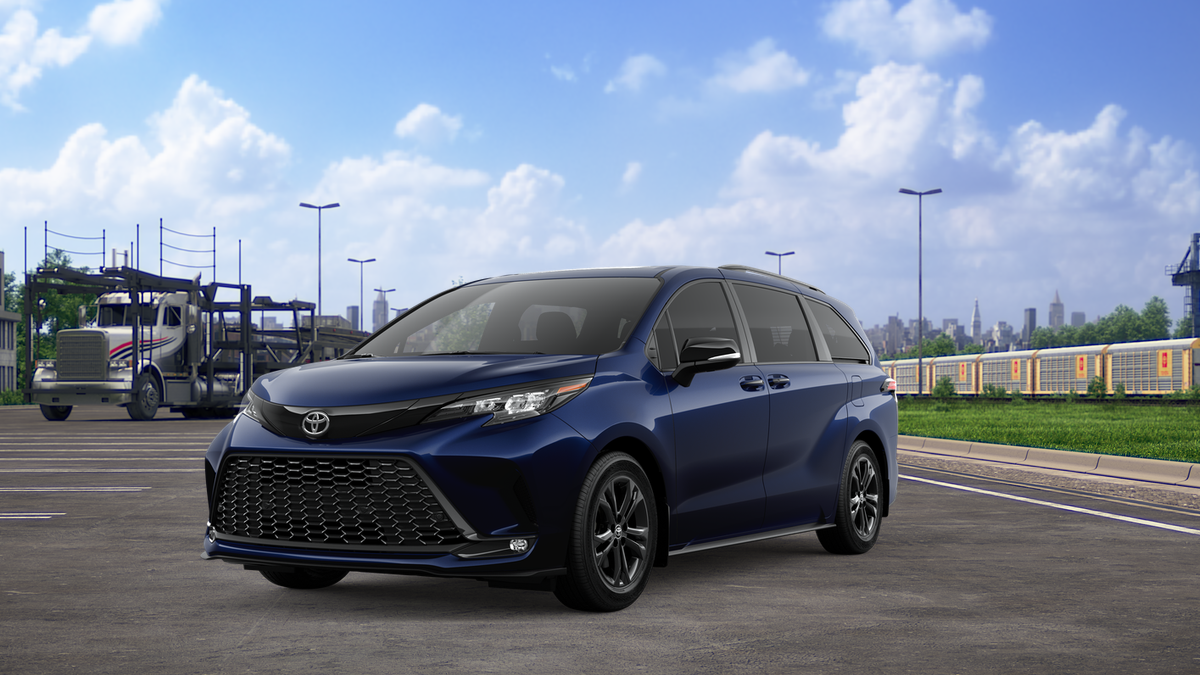 2026 Toyota Sienna XSE