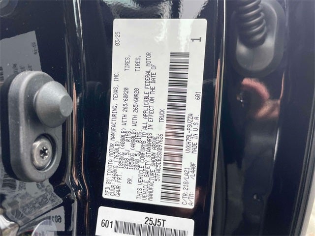 2025 Toyota Tundra i-FORCE MAX Tundra Platinum